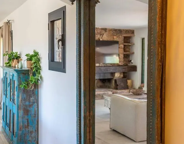 Rocca Rossa Vue Exceptionnelle Sur La Willa